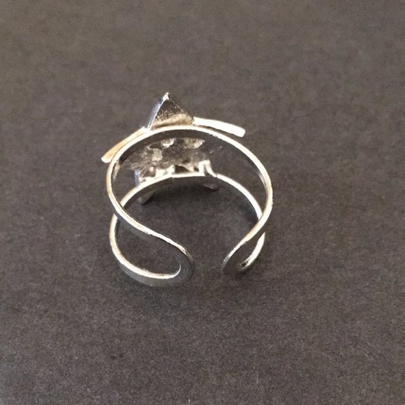 Star - Fashion Ring with Center Stone - Picture 5 of 9